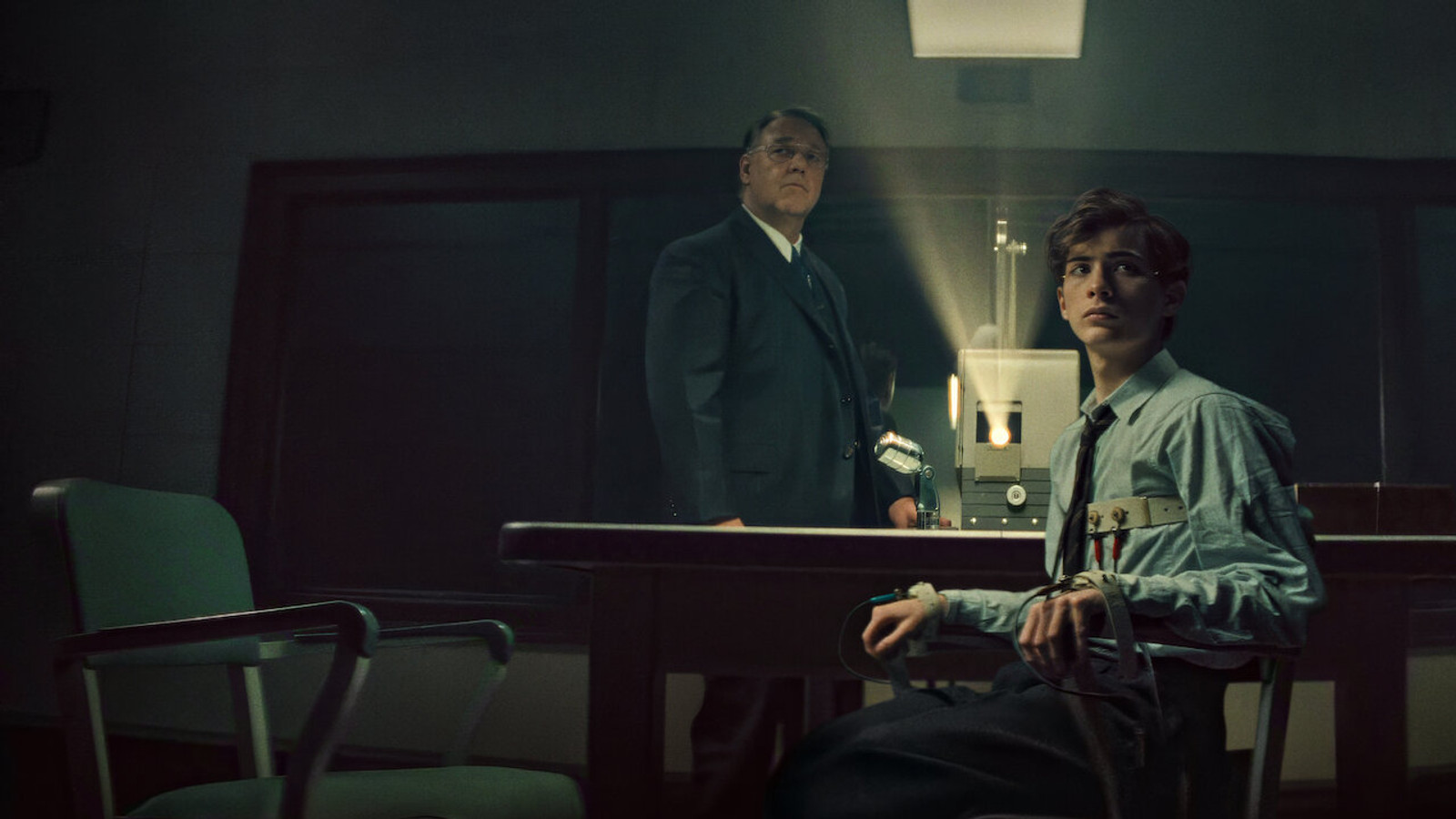 Jacob Tremblay syns i den mörka officiella bilden för Netflixfilmen UNABOMBER.