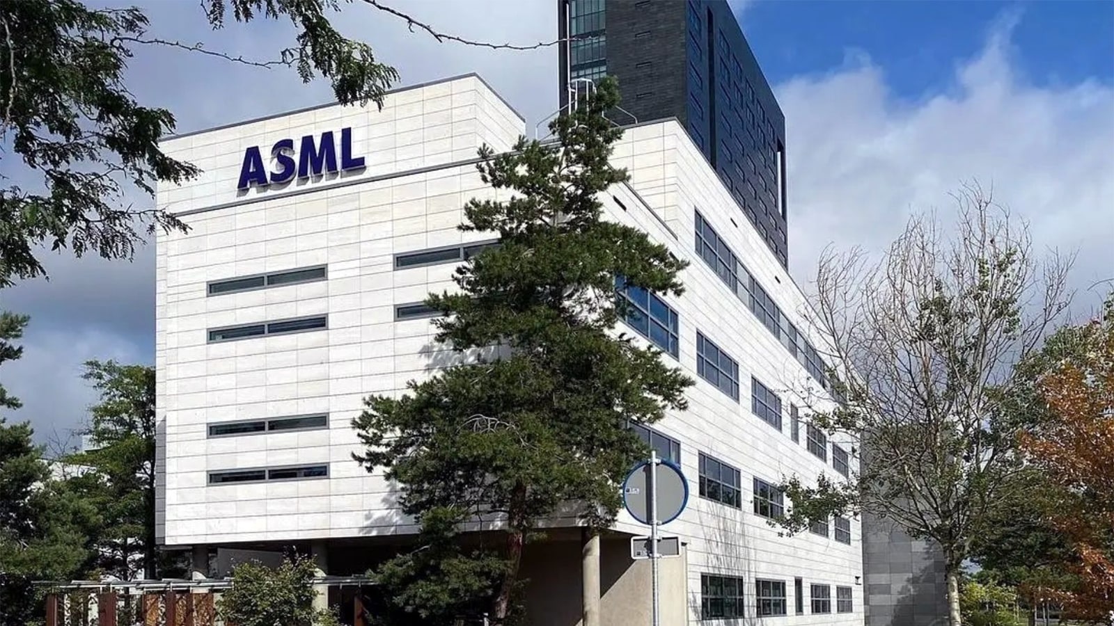 ASML:s litografiutrustning och bolagets chipteknik